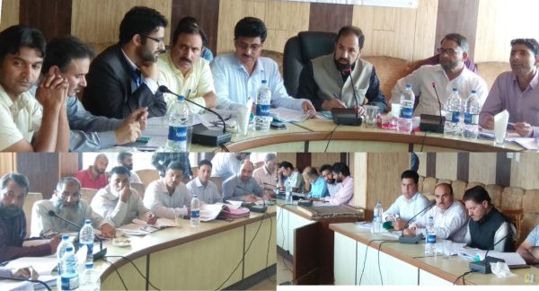 MP Nazir Laway reviews developmental scenario of Kulgam under MPLAD