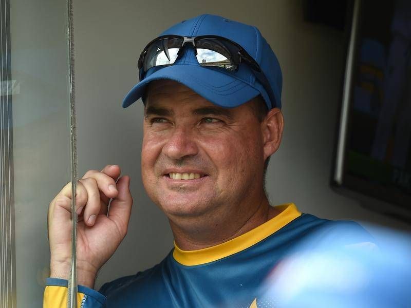 Pakistan going through confidence crisis: Mickey Arthur