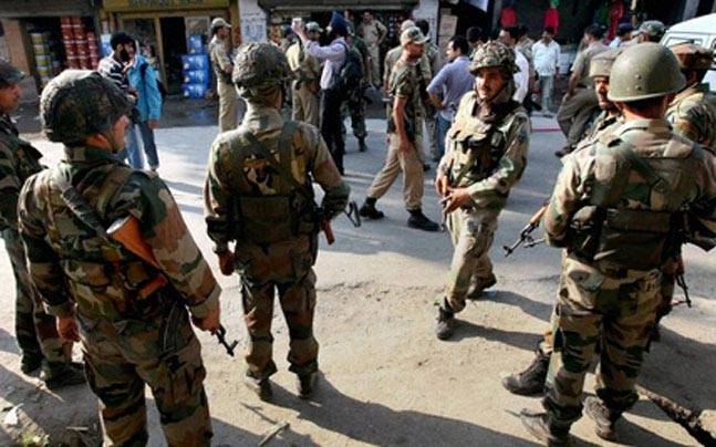 Gernade lobbed at Crpf party in Sangrama Sopore, four injured