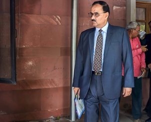 Hearing underway on CBI Director Alok Verma’s plea