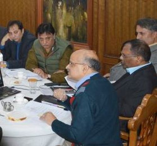 Chief Secretary reviews Durbar Move arrangements