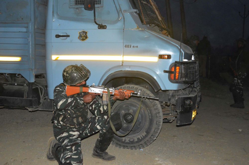 Six militants killed in two encounters in north and south Kashmir