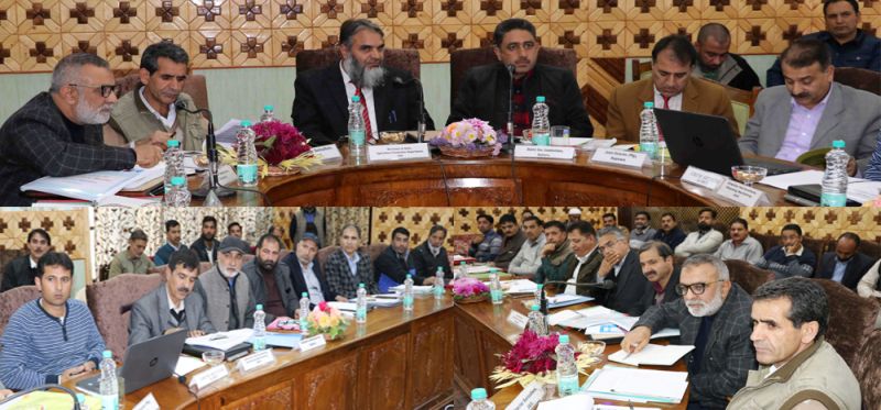 Secy Horticulture reviews departmental functioning in Kupwara