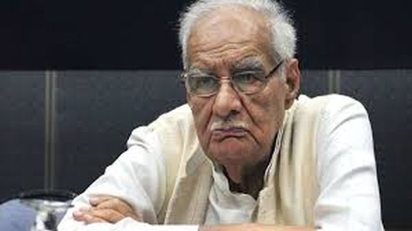 Kuldip Nayar’s ashes immersed in Ravi River in Pakistan