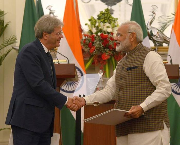 Italian PM, Modi hold talks