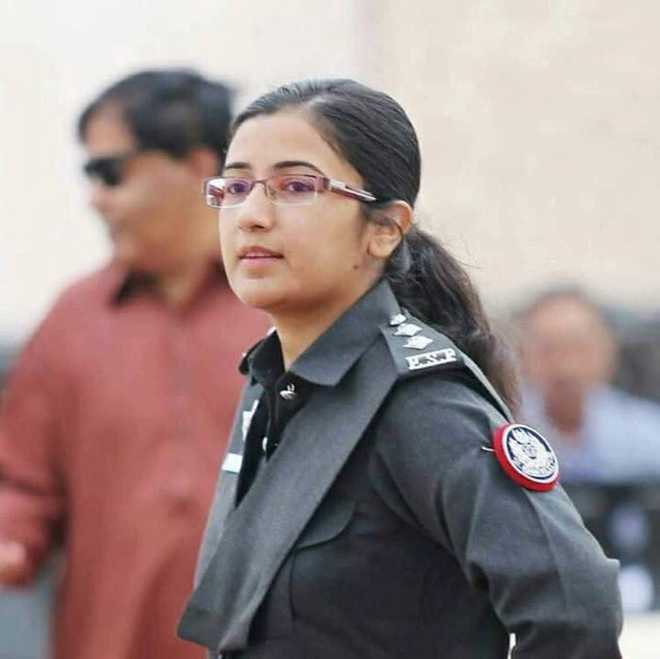 Karachi Police woman officer prevented terrorists from reaching Chinese consulate staff