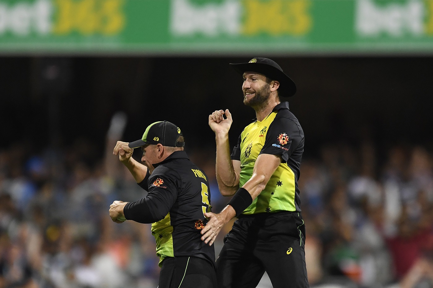 Aus vs Ind T20: Australia beats India by four runs