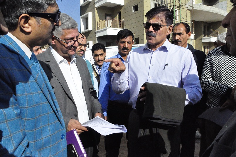 Kumar visit Central Jail Kote Bhalwal, reviews jail management with authorities