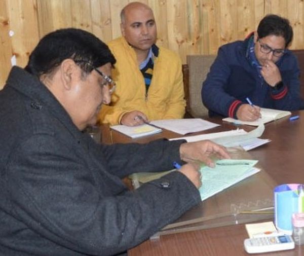 Ensure resolution-based grievance redressal, not mere reporting: Vyas to Officers