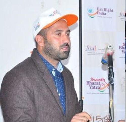 Awareness camp on ‘Swasth Bharat Yatra’ held at Baramulla