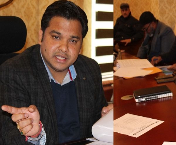 DDC Ganderbal chairs District Road Safety Committee meeting