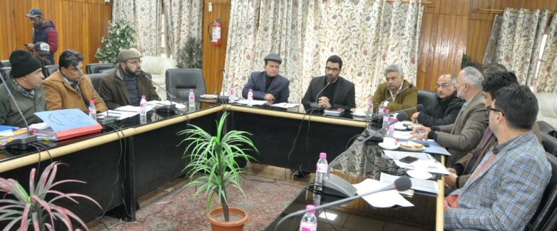 CEO chairs 1st meeting of Srinagar Smart City Advisory Forum