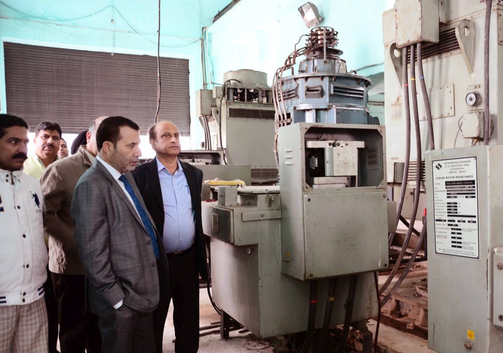 No compromise on providing safe drinking water to people: Farooq Shah