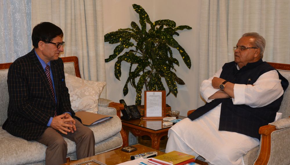 MLC Manhas meets Governor