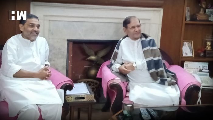 Kushwaha meets Sharad Yadav,  fuels speculation over his next move
