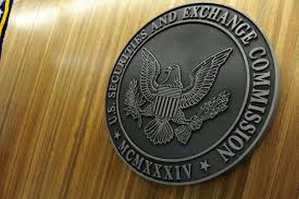 Indian-origin brothers charged with deceiving investors in supposedly unbiased reports