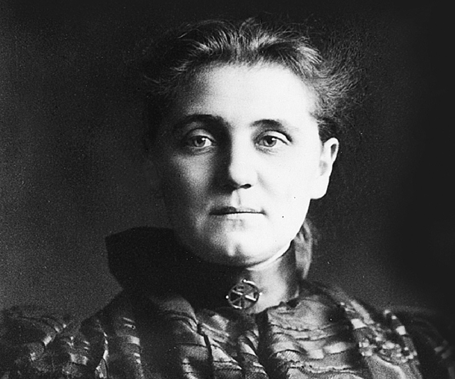 JANE ADDAMS: THE FORGOTTEN LADY
