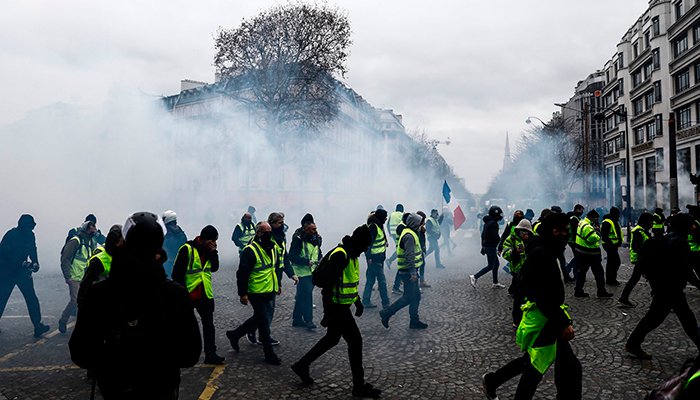 Over 1,700 arrested in latest ‘yellow vest’ protests in France