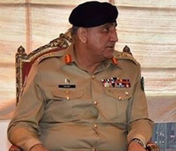 Pak Army chief backs Imran Khan’s peace initiatives towards India