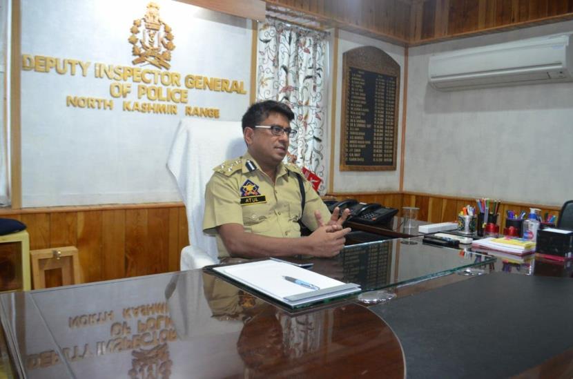 DIG North Kashmir visits Handwara