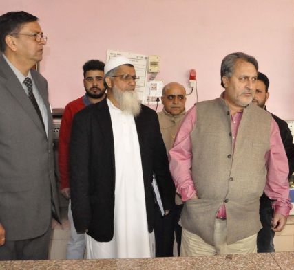 Improve income of farmers by technology interventions: Dr Samoon to scientists