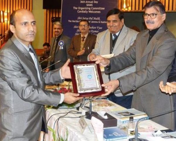 SKIMS playing vital role in JK’s healthcare sector: Kumar