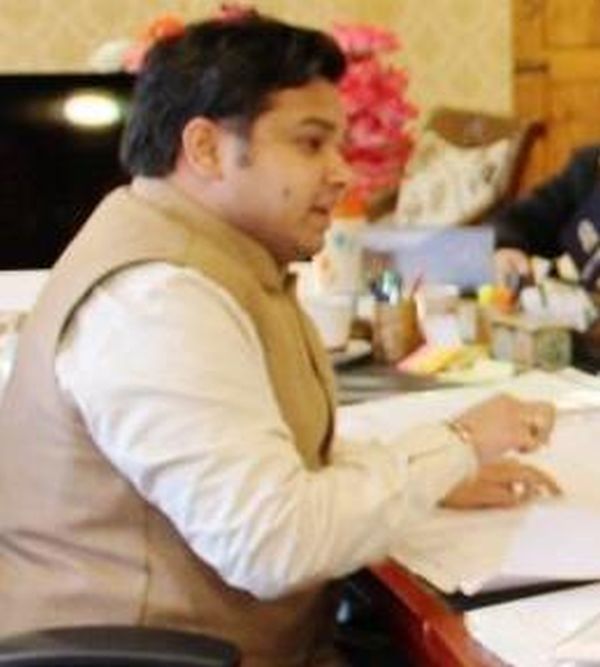 DDC discusses beautification plan for Ganderbal town