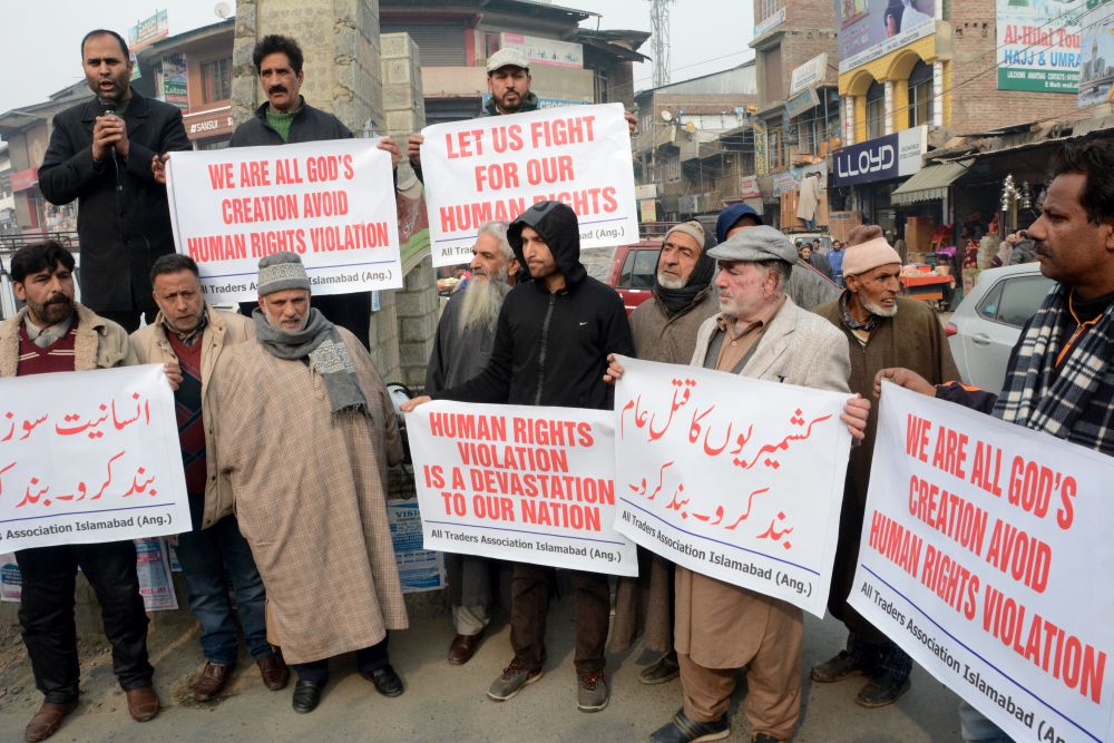 Traders Association Anantnag holds a peaceful protest against alleged human rights abuses in Kashmir…