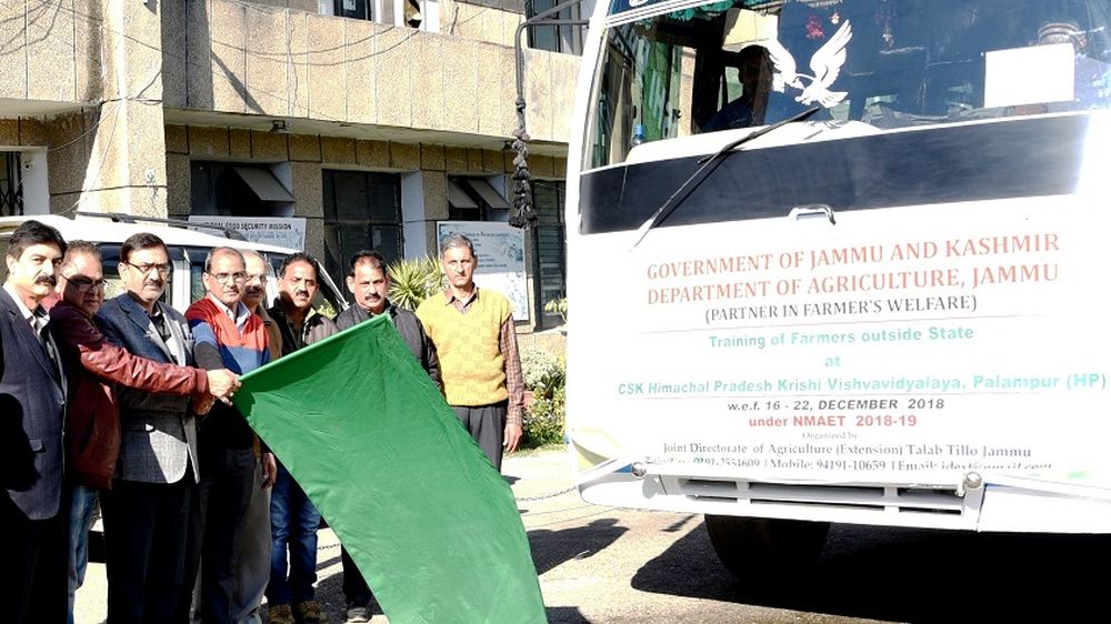 Director flags off farmers group for training outside State