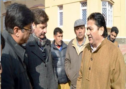 Dir Estates inspects progress on employees’ flats at Pampore
