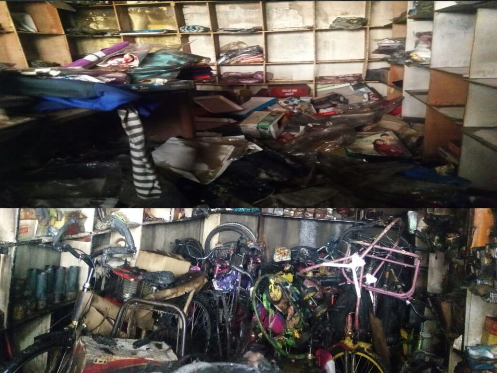 Handwara: Two shops gutted in fire