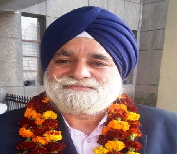 Horticulture Dept bids affectionate adieu to Raina, Raj