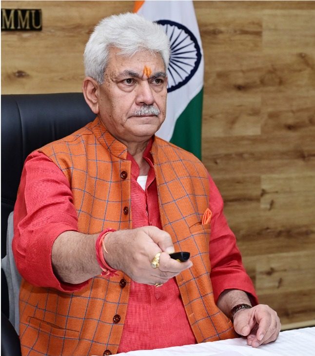 LG asks teachers, students to make education driving force for economy 