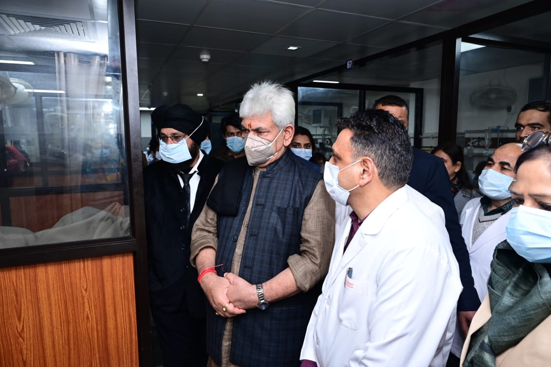 LG visits GMC hospital to inquire about those injured in Rajouri attacks