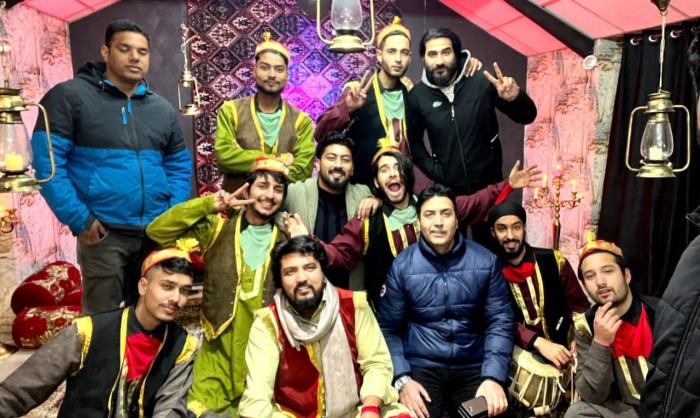 Satirical Qawwali on precarious power situation in Kashmiri goes viral