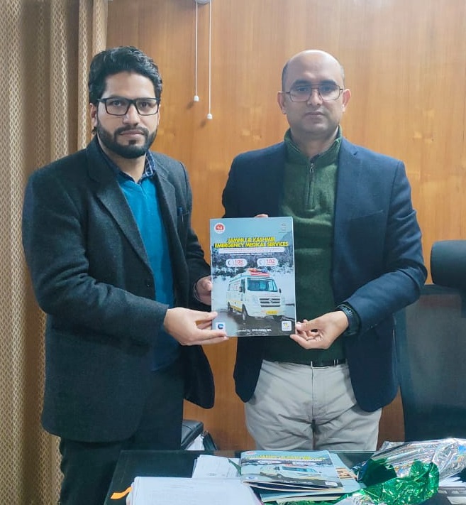 Secretary releases 6th edition of 108 free ambulance services magazine