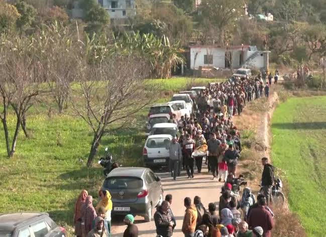 Rajouri Attack: Div Com, Top Police Officials Among Hundreds Gather For Last Rites Of Slain Civilians