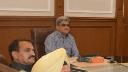 Atal Dulloo reviews seed availability, irrigation facilities for upcoming seasons