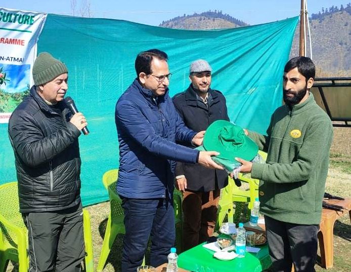 Director Horticulture Kashmir attends awareness camp at Kupwara