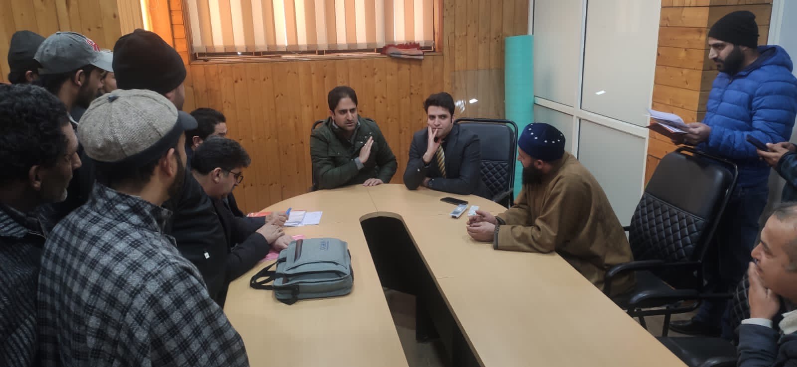 Not a single house will be demolished for Doodhganga Restoration: Mayor Srinagar