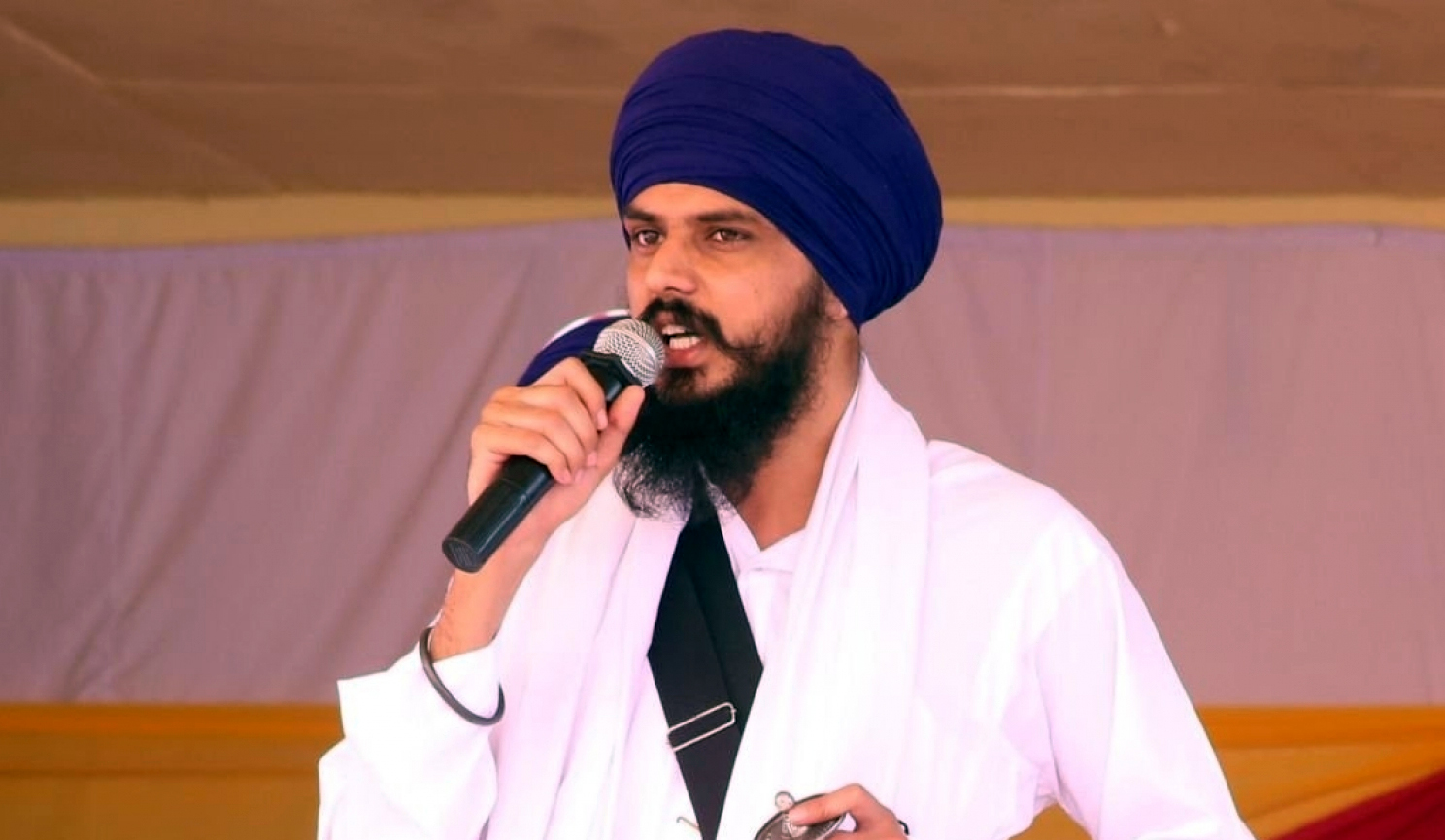 Punjab Police cracks down on radical preacher Amritpal Singh, supporters; suspends internet