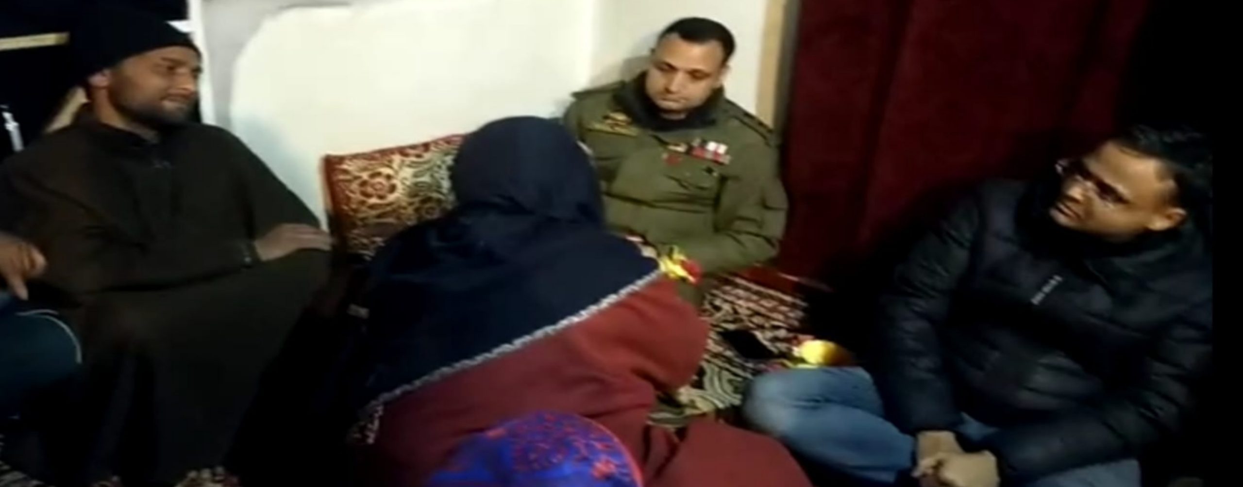 DC, SSP Kup visit grieved family of Rasheed Dar at Kunan Poshpora