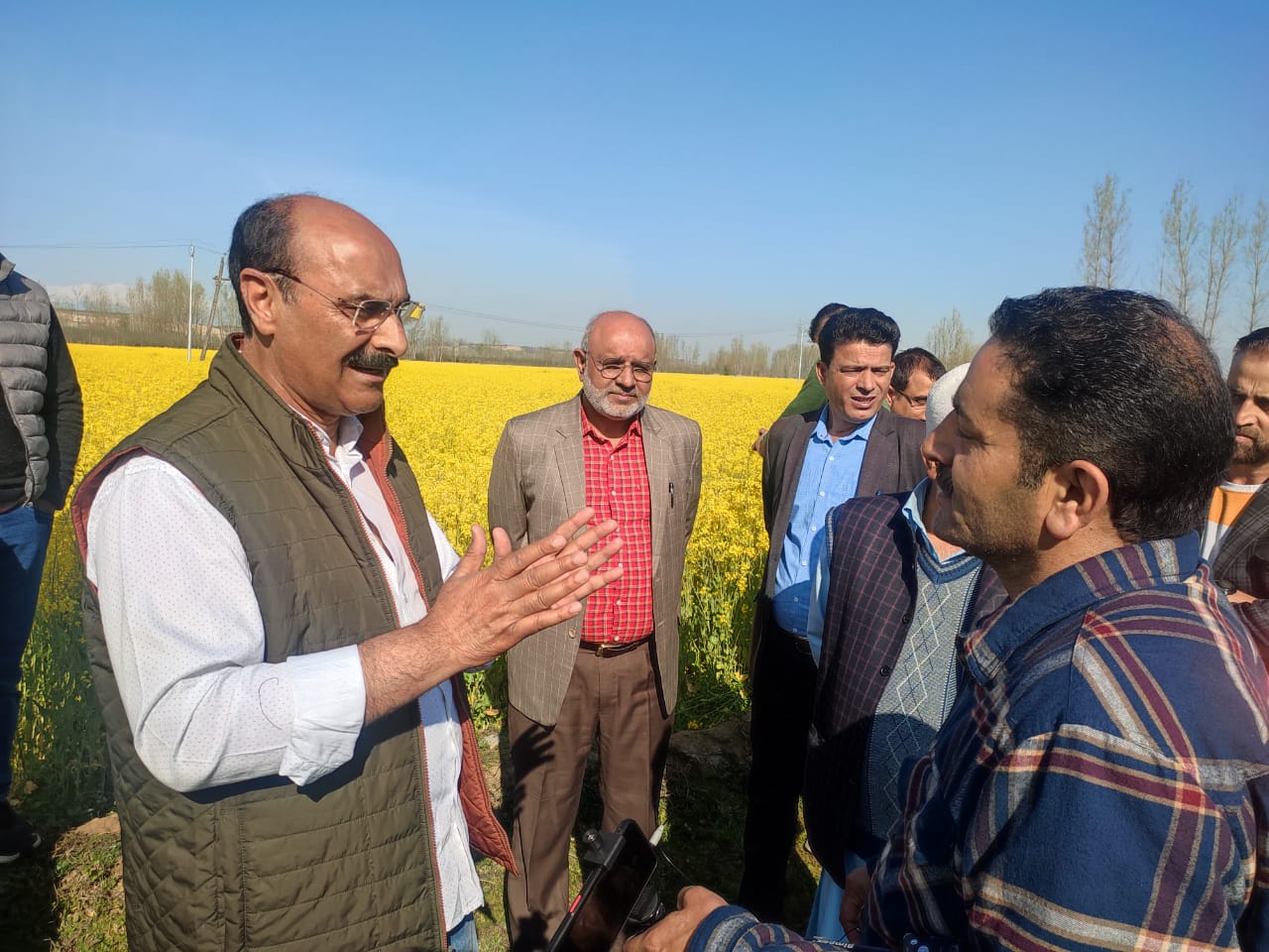 Holistic Agri Dev Prog gives due consideration to the promotion of oilseed cultivation: Dir Agri Kashmir