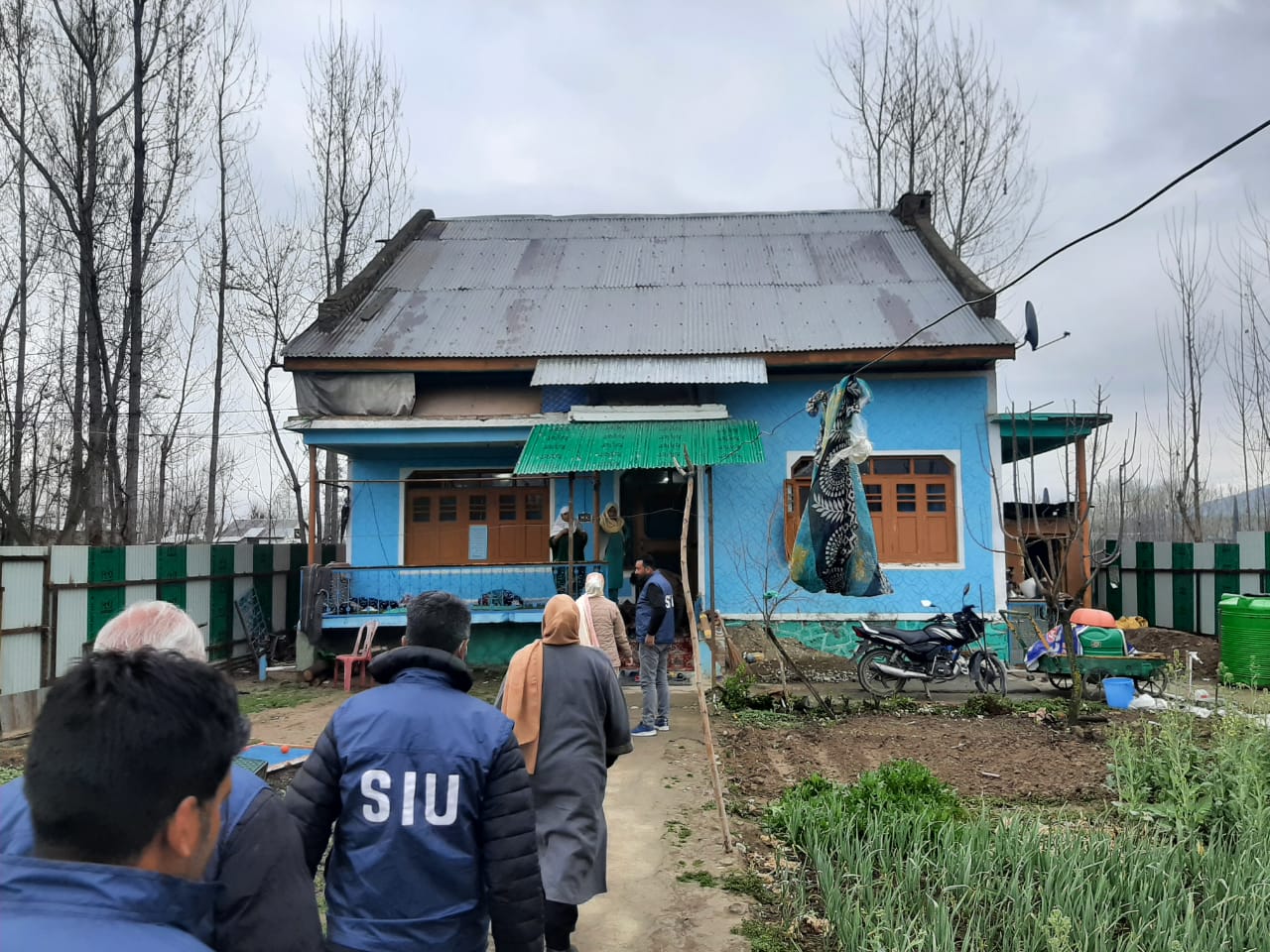 SIU conducts searches in Pulwama