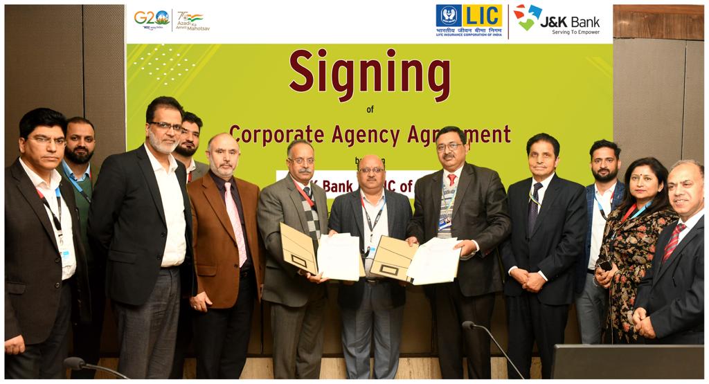 J&K Bank inks agreement with LIC of India