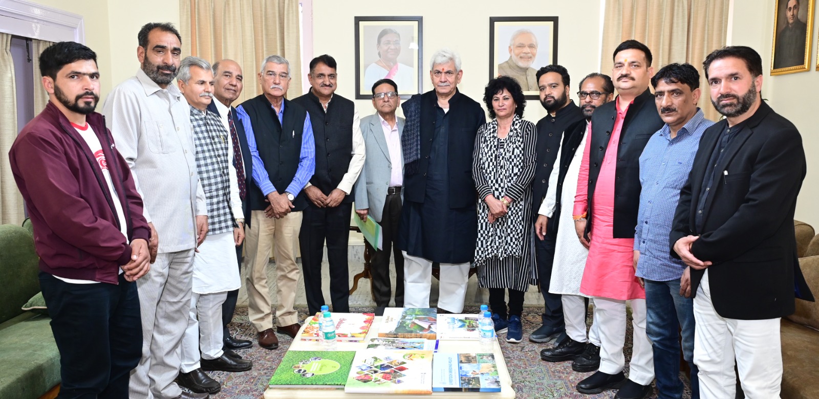 J&K National Panthers Party delegation, DDC Chairperson Bla call on LG