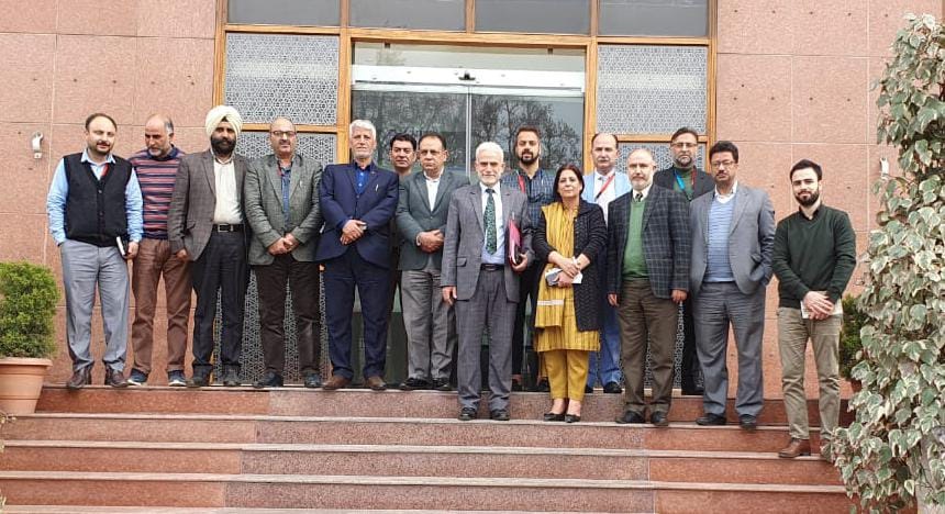 KU mulls partnership with J&K Bank to facilitate student training under NEP-2020