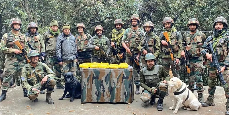 10 packets of narcotics recovered across LoC in Poonch