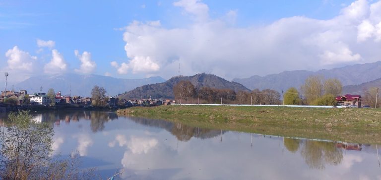 Dry weather with occasional rains to continue in J&K till May 31: MeT