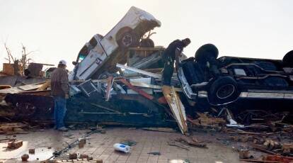 Mississippi tornadoes kill 23, injure dozens overnight